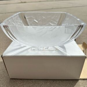 Vintage square frosted leaf bowl